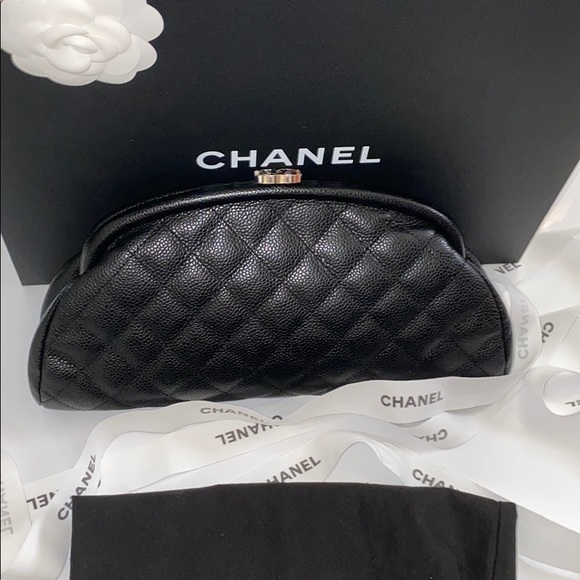 CHANEL Handbags - Chanel mademoiselle caviar leather SHW clutch bag